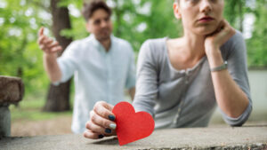 Read more about the article How Couples Can Be Okay With Resolving Problems Differently