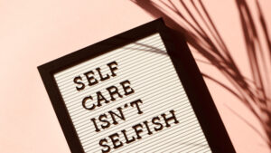 Read more about the article What Is Self-Compassion And How Can We Practice It