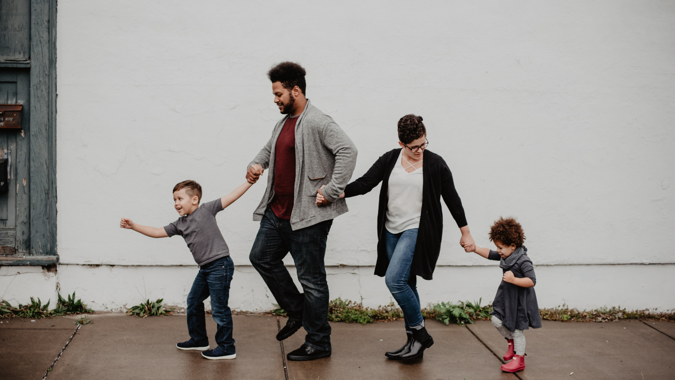 How To Have A Successful Blended Family And Strategies For Parents When Blending Their Family. Counseling For Families In Greensboro, North Carolina.